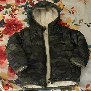 Cat & Jack Green Jacket with White Sherpa Lining
